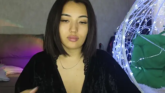 Snapshot of lily__foster chatting on November 17, 2025, 11:14 am lily foster online show from November 17, 2025, 11:14 am