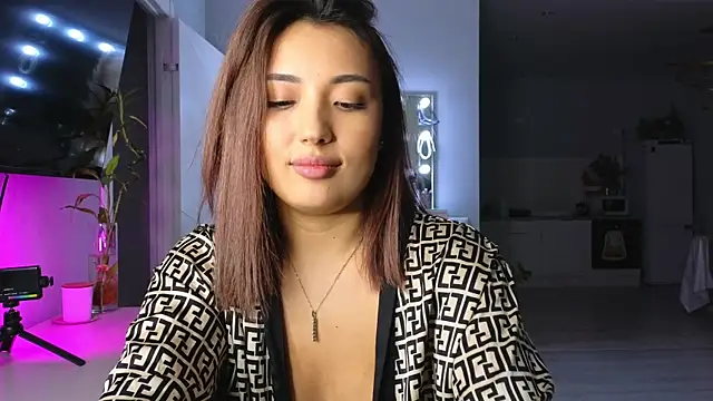 Snapshot of lily__foster chatting on March 20, 2025, 7:04 pm lily foster online show from March 20, 2025, 7:04 pm