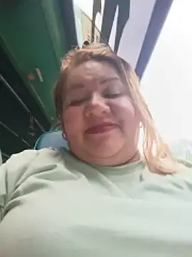 HORNY MATURE25 online show from May 22, 2026, 9:13 pm