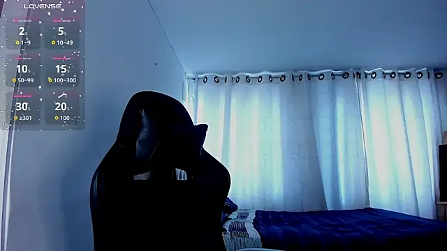 Snapshot of aliice_walker_ chatting on November 7, 2025, 3:16 pm aliice walker online show from November 7, 2025, 3:16 pm