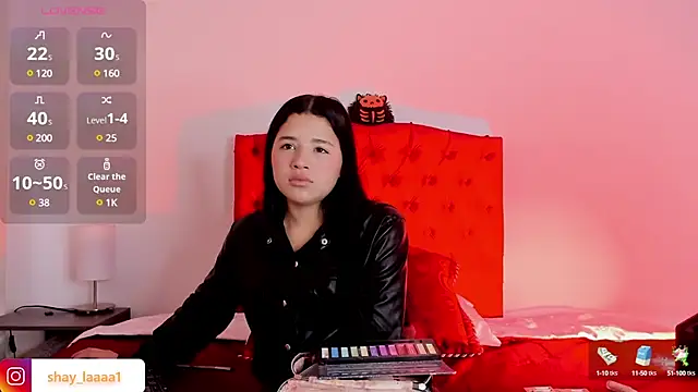 Snapshot of aliice_walker_ chatting on December 28, 2024, 12:24 pm aliice walker online show from December 28, 2024, 12:24 pm