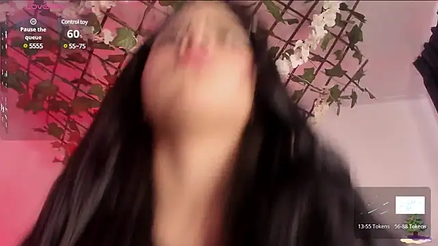 Snapshot of aliice_walker_ chatting on January 17, 2025, 6:33 pm aliice walker online show from January 17, 2025, 6:33 pm