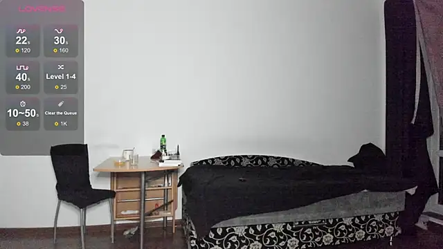 KitsuneRem online show from October 1, 2025, 7:40 pm