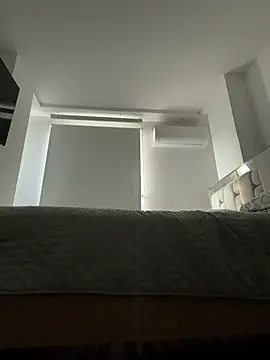 Sophie  Foxxx online show from February 4, 2026, 10:05 pm