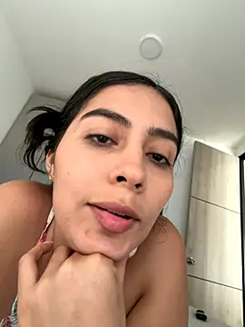 Snapshot of Sophie__Foxxx chatting on November 15, 2025, 8:02 pm Sophie Foxxx online show from November 15, 2025, 8:02 pm