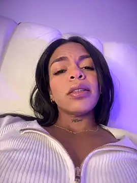 Charly  online show from October 20, 2025, 7:03 pm