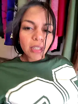 Charly  online show from October 7, 2025, 4:52 pm