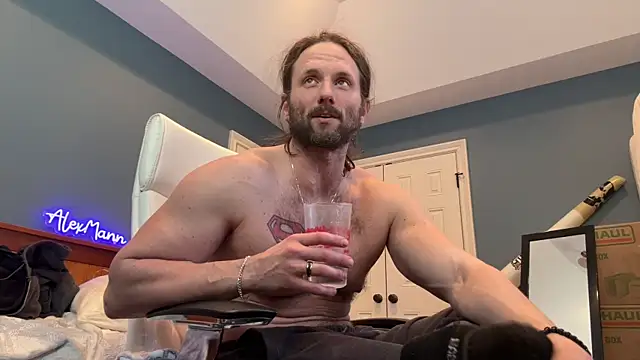 Snapshot of alexmannd chatting on February 18, 2025, 4:03 pm alexmannd online show from February 18, 2025, 4:03 pm