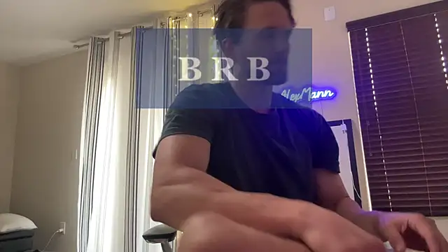 Snapshot of alexmannd chatting on September 26, 2025, 4:03 pm alexmannd online show from September 26, 2025, 4:03 pm