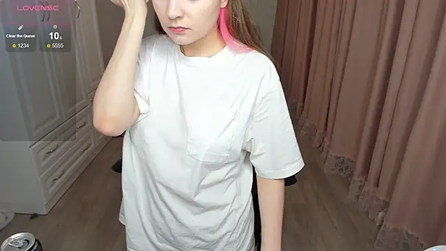 lil cassie online show from October 31, 2025, 5:20 pm