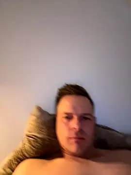 Snapshot of Danii0790 chatting on October 16, 2025, 8:17 pm Danii0790 online show from October 16, 2025, 8:17 pm