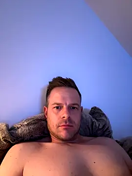 Snapshot of Danii0790 chatting on October 12, 2025, 6:42 pm Danii0790 online show from October 12, 2025, 6:42 pm