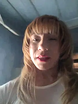 Evehampy online show from March 22, 2026, 5:47 pm