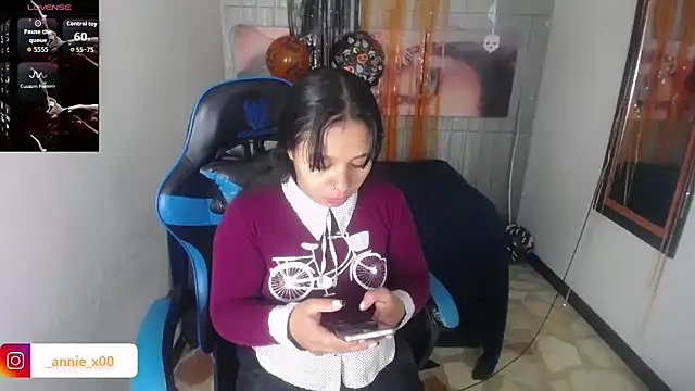 Snapshot of Charis_21 chatting on November 6, 2025, 3:10 am Charis 21 online show from November 6, 2025, 3:10 am