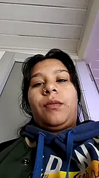 Snapshot of Charis_21 chatting on November 9, 2025, 2:15 am Charis 21 online show from November 9, 2025, 2:15 am