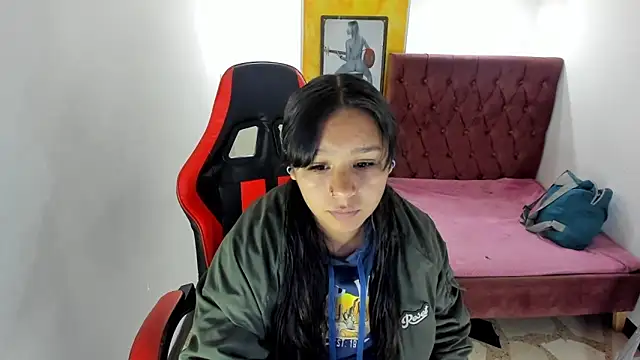 Snapshot of Charis_21 chatting on November 8, 2025, 1:53 am Charis 21 online show from November 8, 2025, 1:53 am