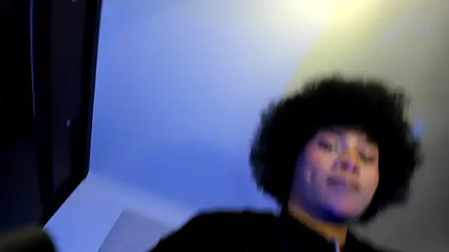 Snapshot of Apotheosis01 chatting on February 26, 2025, 10:27 am Apotheosis01 online show from February 26, 2025, 10:27 am