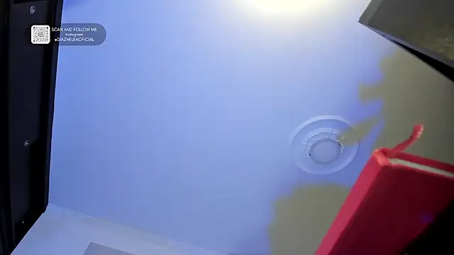 Apotheosis01 online show from April 18, 2026, 6:32 pm