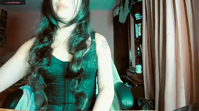 Snapshot of Lucy_Demon06 chatting on July 30, 2026, 2:21 am Lucy Demon06 online show from July 30, 2026, 2:21 am