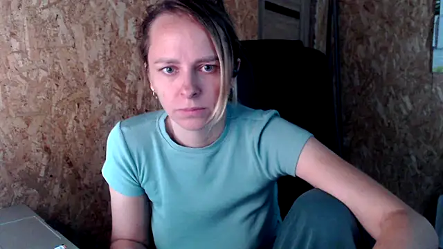 Snapshot of las_sweet chatting on September 17, 2025, 7:43 am las sweet online show from September 17, 2025, 7:43 am