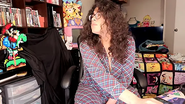 ShinyCherub online show from March 4, 2026, 5:48 am