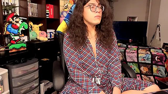 ShinyCherub online show from November 10, 2025, 2:00 pm