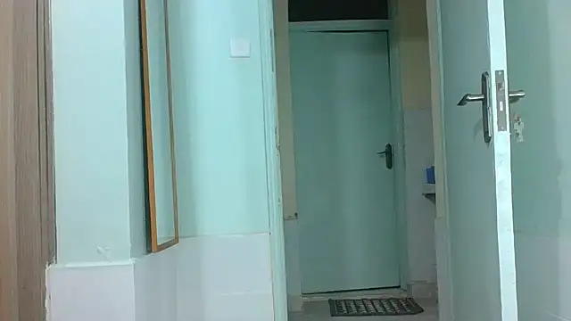 Darkberry online show from February 17, 2026, 11:02 pm