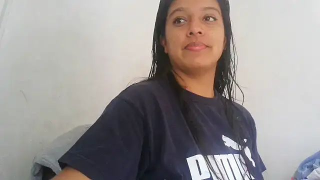 almaswan1 online show from March 3, 2025, 2:39 pm