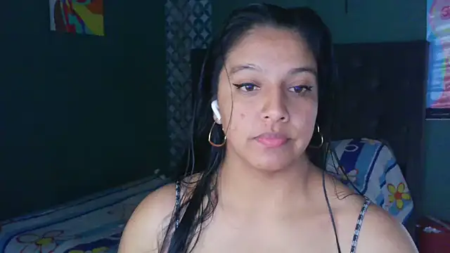 almaswan1 online show from September 29, 2025, 3:28 pm