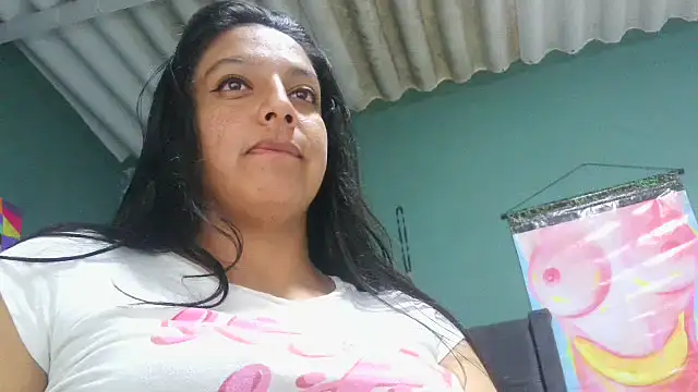 almaswan1 online show from October 1, 2025, 3:05 pm