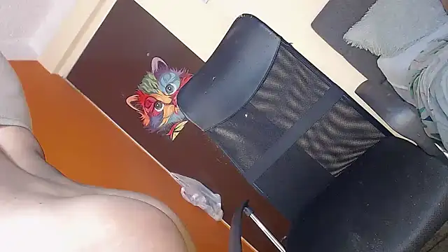 Snapshot of Babylolatop chatting on January 28, 2025, 6:17 pm Babylolatop online show from January 28, 2025, 6:17 pm