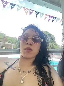 alexxandra ferri  online show from March 4, 2026, 8:05 pm