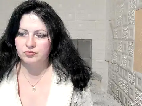 Snapshot of Lillian2 chatting on February 26, 2025, 12:20 am Lillian2 online show from February 26, 2025, 12:20 am