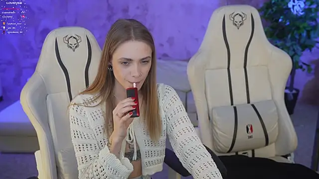 Angy Netal online show from March 20, 2025, 7:46 pm