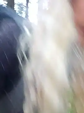 Sexy Sparkling  online show from April 19, 2026, 10:05 am