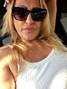 Snapshot of Isabellaa04 chatting on July 10, 2026, 4:07 pm Isabellaa04 online show from July 10, 2026, 4:07 pm