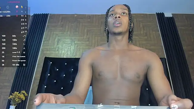 Snapshot of DominicSccott chatting on January 19, 2026, 1:37 pm DominicSccott online show from January 19, 2026, 1:37 pm