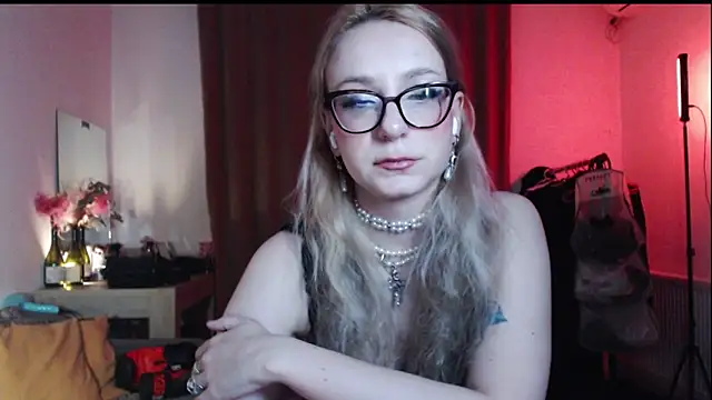 welliza online show from February 2, 2026, 11:04 pm