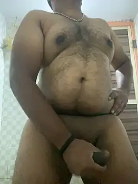 Snapshot of Honeydick7 chatting on January 29, 2025, 4:05 am Honeydick7 online show from January 29, 2025, 4:05 am