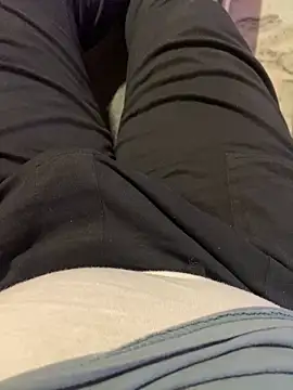 Snapshot of Honeydick7 chatting on March 15, 2025, 8:26 am Honeydick7 online show from March 15, 2025, 8:26 am