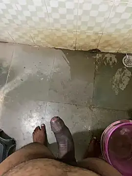 Snapshot of Honeydick7 chatting on March 2, 2025, 3:56 am Honeydick7 online show from March 2, 2025, 3:56 am