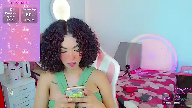 Tanedra collings online show from February 23, 2026, 12:56 am