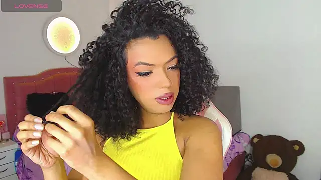 Snapshot of Tanedra_collings chatting on July 4, 2026, 2:51 am Tanedra collings online show from July 4, 2026, 2:51 am