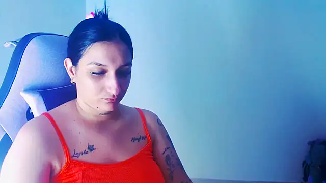 Snapshot of liz_dirty chatting on May 1, 2026, 10:26 pm liz dirty online show from May 1, 2026, 10:26 pm