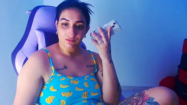 liz dirty online show from December 4, 2025, 10:42 pm