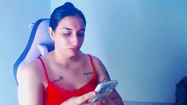 liz dirty online show from April 8, 2026, 10:33 pm