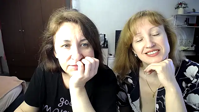 DonnaMagdalena online show from March 24, 2026, 7:41 am