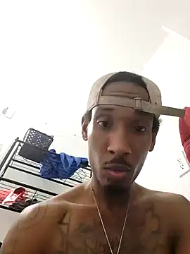 Snapshot of Z3US_UP_1 chatting on October 29, 2025, 9:30 am Z3US UP 1 online show from October 29, 2025, 9:30 am