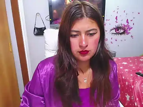 Snapshot of Yunhot_ chatting on June 1, 2026, 4:35 am Yunhot online show from June 1, 2026, 4:35 am