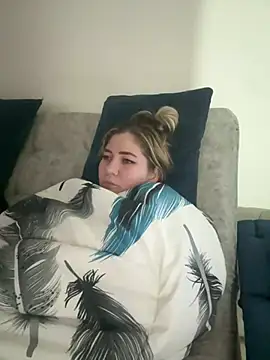 Snapshot of Celestedubois chatting on December 27, 2024, 6:14 am Celestedubois online show from December 27, 2024, 6:14 am